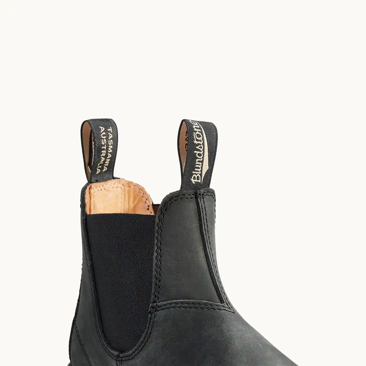 Women's Classics #587